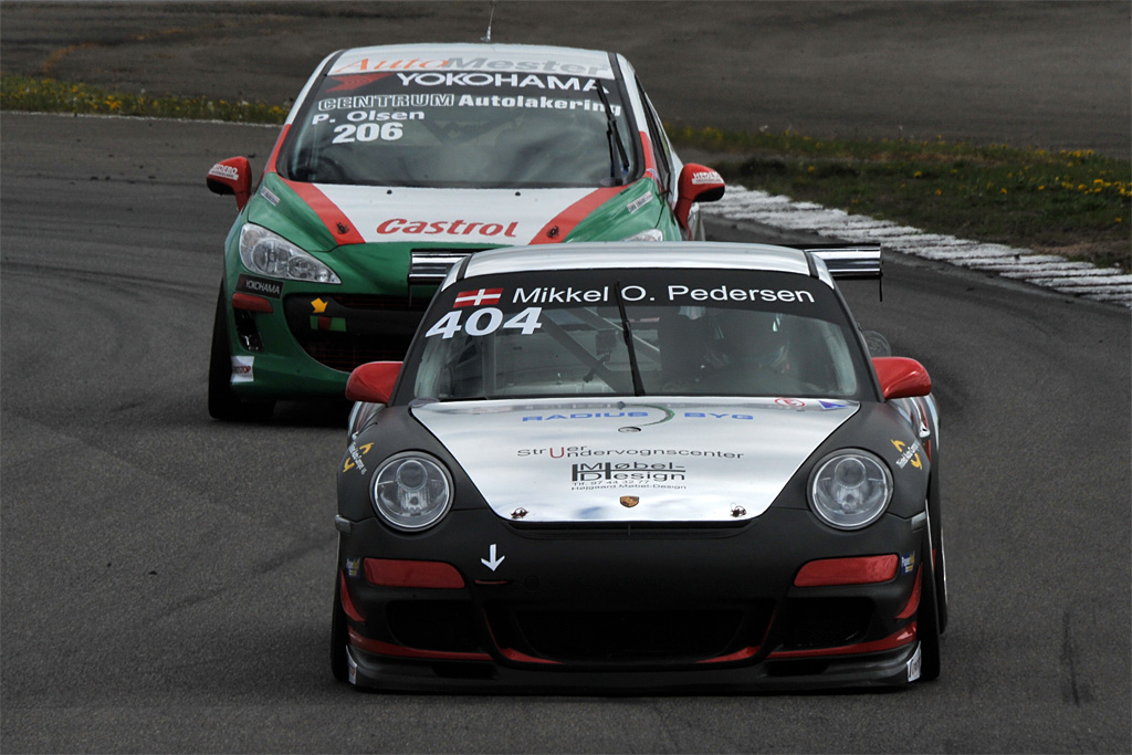 Mikkel Overgaard Pedersen var en af overraskelserne ved FirstStop Special Saloon Cars første start på Padborg Park i år